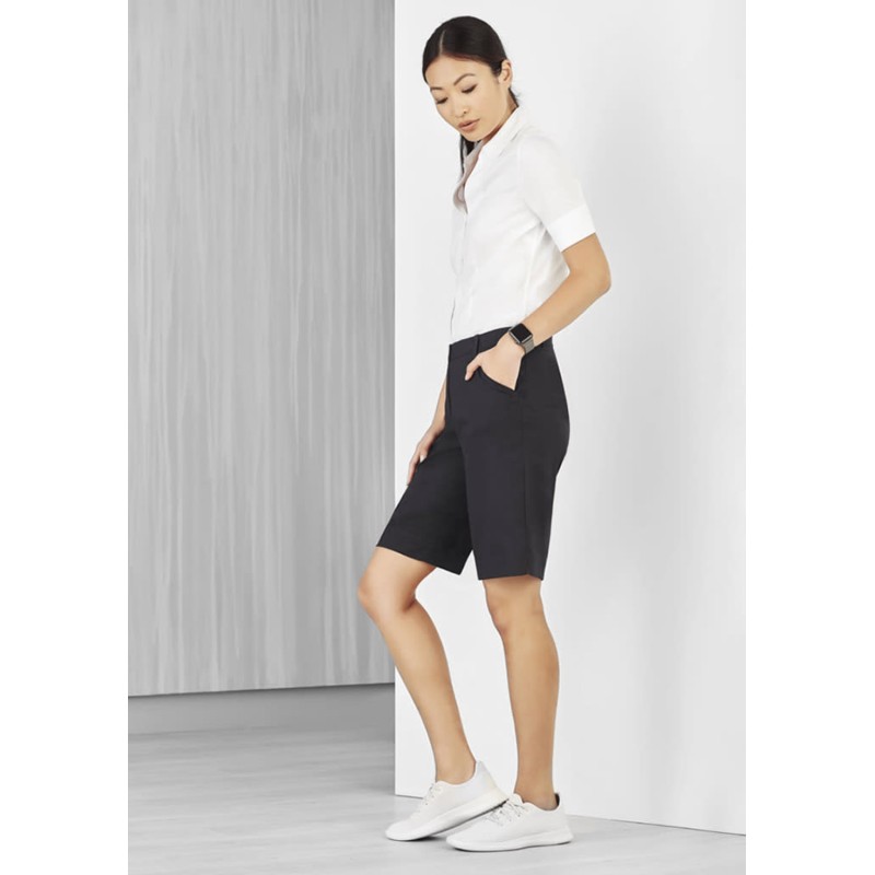 Womens Comfort Waist Cargo Short